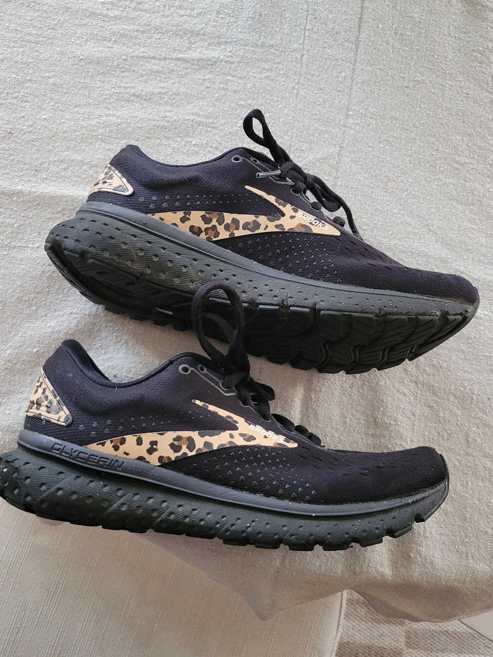 Brooks Women's Black Running Shoes with Leopard Accent - Picture 4 of 9